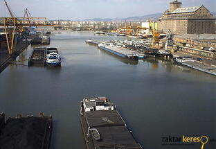 Átadták a Budapesti Szabadkikötő Zrt. új logisztikai csarnokait