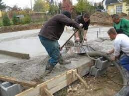 Ellenőrizni a „be sem tanított segédmunkásokat” az építőiparban? Van megoldás!