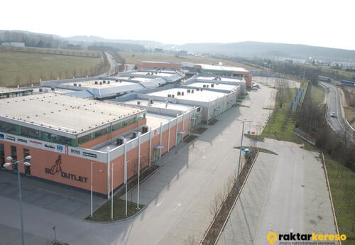 Kiadó raktár G.L.Outlet_RAKTÁR