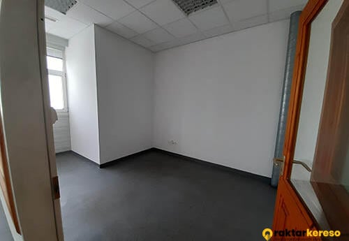 Kiadó raktár Gór György