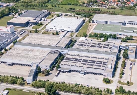 Célunk a közös zöld jövő: beköltözött a BYD a CTPark Komárom csarnokába